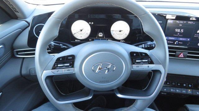 used 2022 Hyundai Elantra car, priced at $25,115