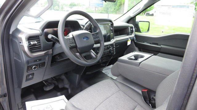 new 2025 Ford F-150 car, priced at $40,199