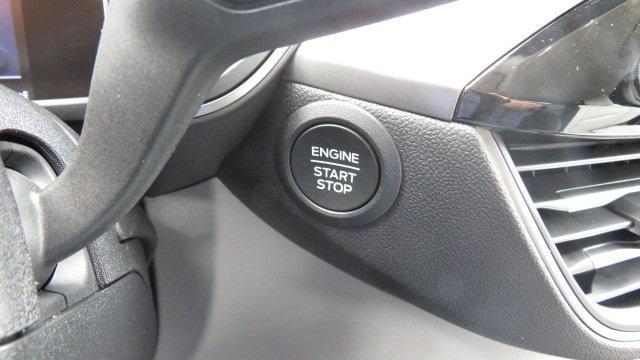 new 2025 Ford Escape car, priced at $28,827