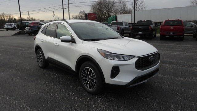 new 2025 Ford Escape car, priced at $40,385