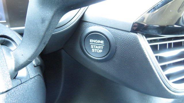 new 2025 Ford Escape car, priced at $30,915