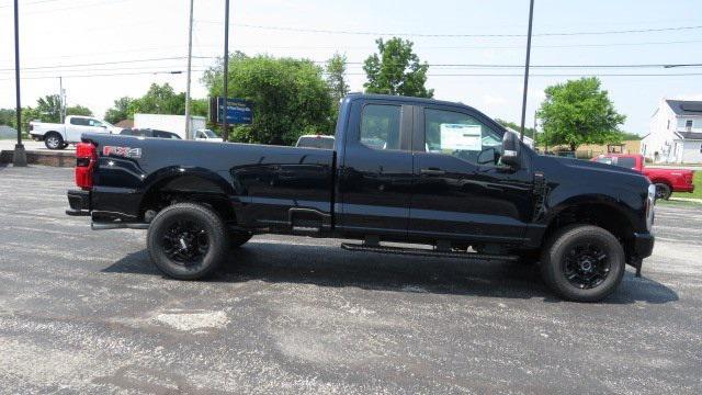 new 2025 Ford F-350 car, priced at $61,330