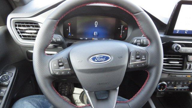 new 2025 Ford Escape car, priced at $30,073