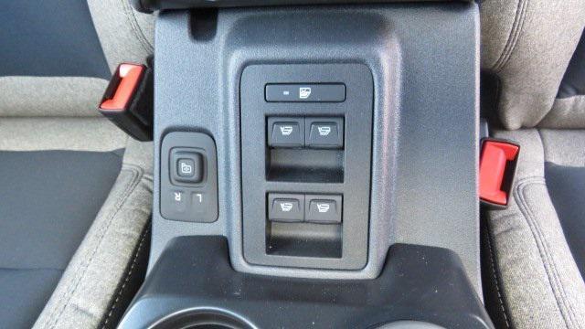 new 2025 Ford Bronco car, priced at $41,952