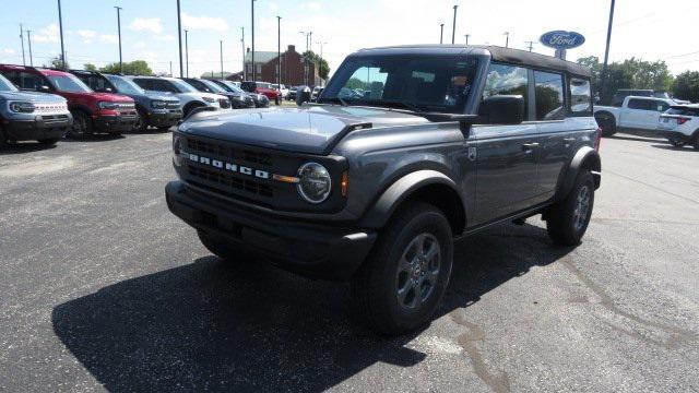 new 2025 Ford Bronco car, priced at $41,952