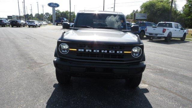 new 2025 Ford Bronco car, priced at $41,952