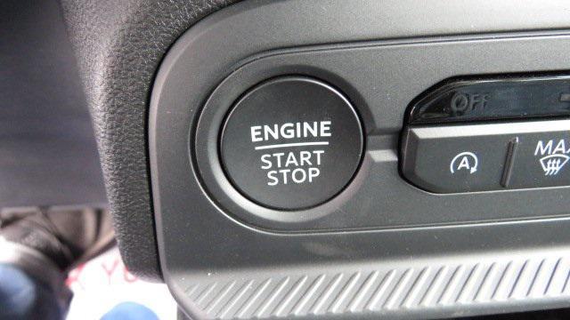 new 2025 Ford Bronco Sport car, priced at $35,652