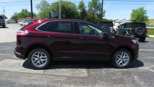 new 2024 Ford Edge car, priced at $42,605