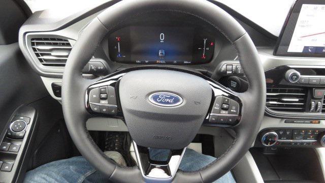 new 2025 Ford Escape car, priced at $29,727