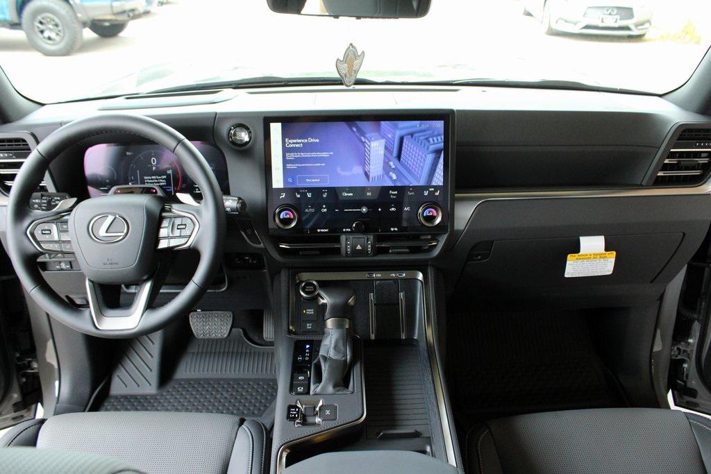 used 2025 Lexus GX 550 car, priced at $99,991