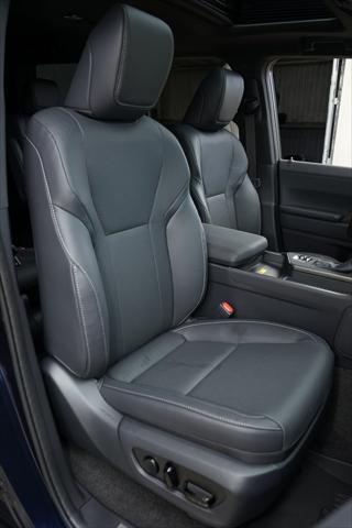 used 2025 Lexus GX 550 car, priced at $86,991