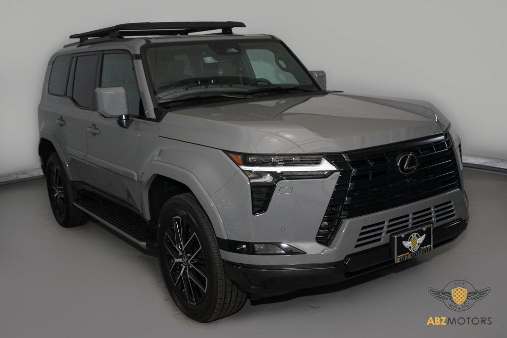 used 2025 Lexus GX 550 car, priced at $89,991