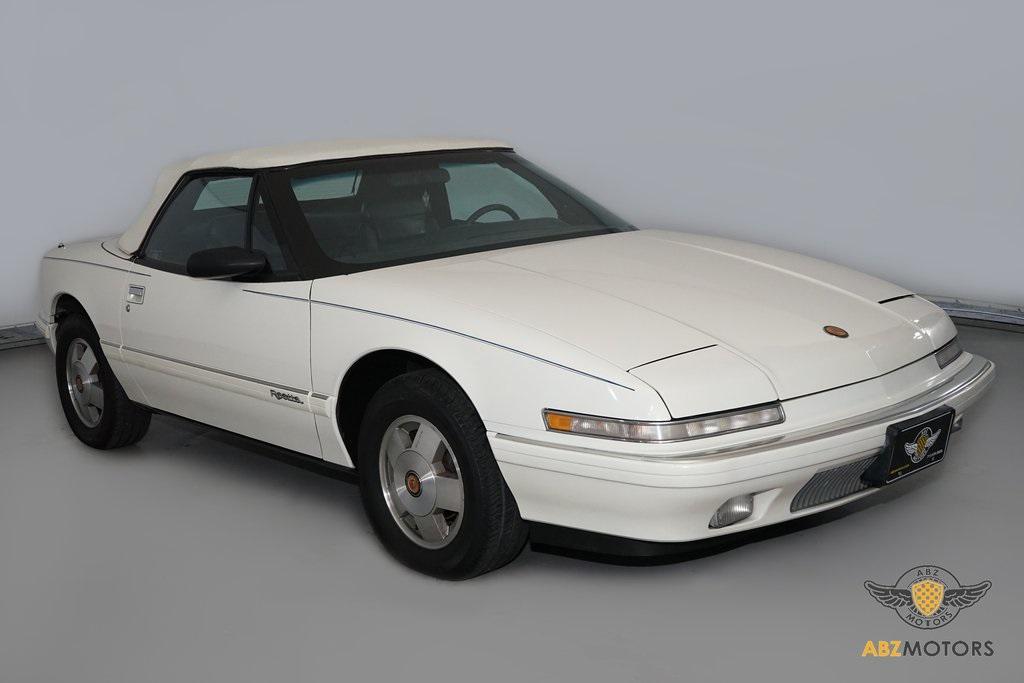 used 1990 Buick Reatta car, priced at $16,991