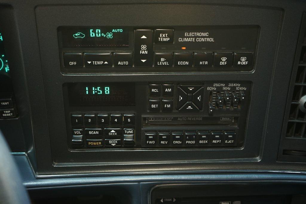 used 1990 Buick Reatta car, priced at $16,991