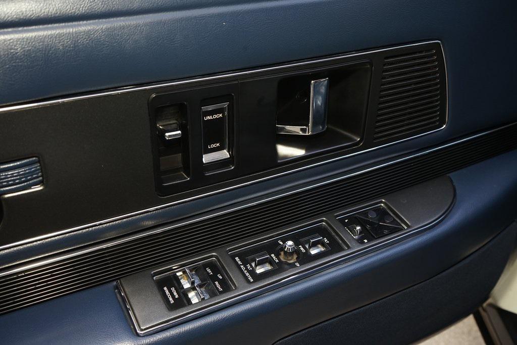 used 1990 Buick Reatta car, priced at $16,991