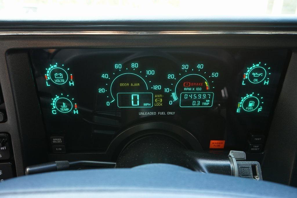 used 1990 Buick Reatta car, priced at $16,991