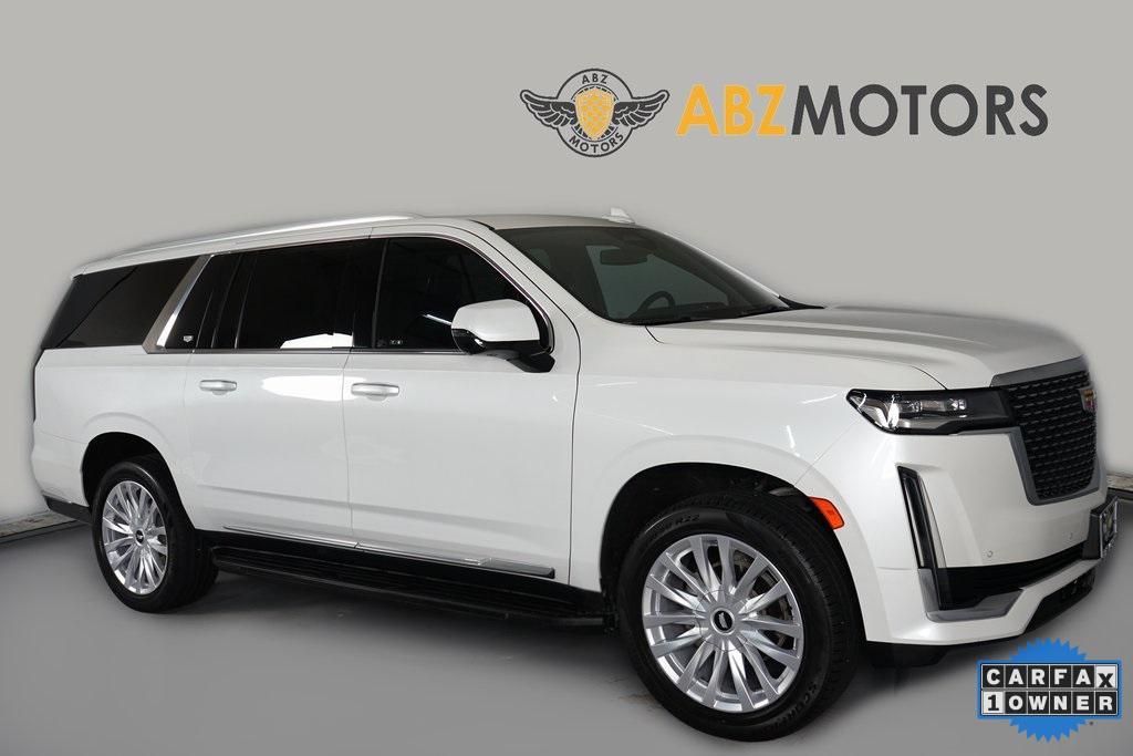 used 2023 Cadillac Escalade ESV car, priced at $59,491