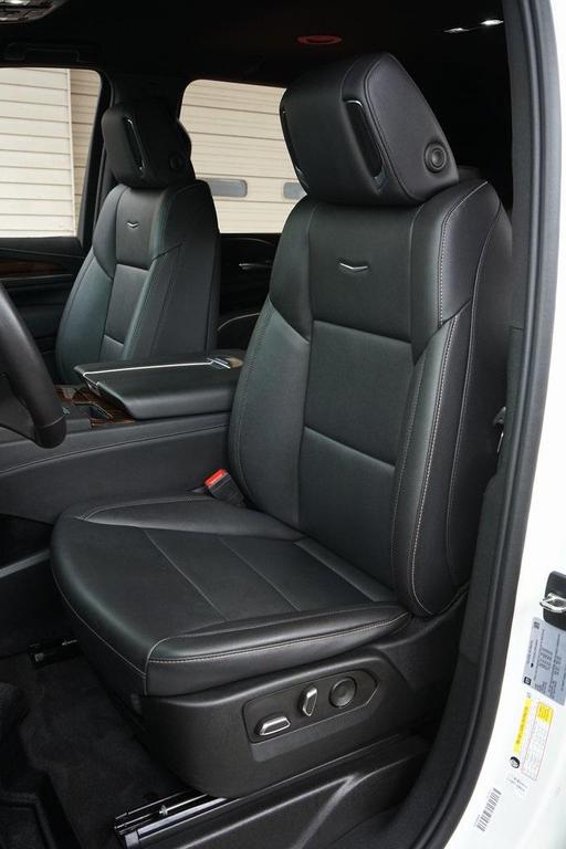 used 2023 Cadillac Escalade ESV car, priced at $59,491