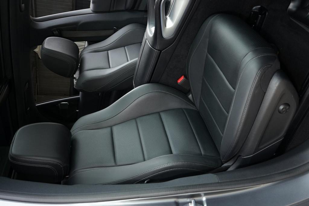 used 2024 Mercedes-Benz GLE 350 car, priced at $57,991