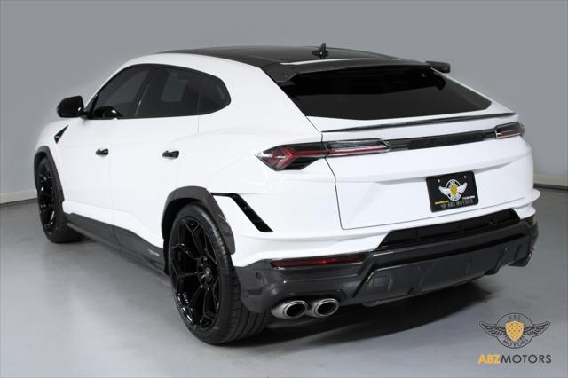 used 2023 Lamborghini Urus car, priced at $282,991