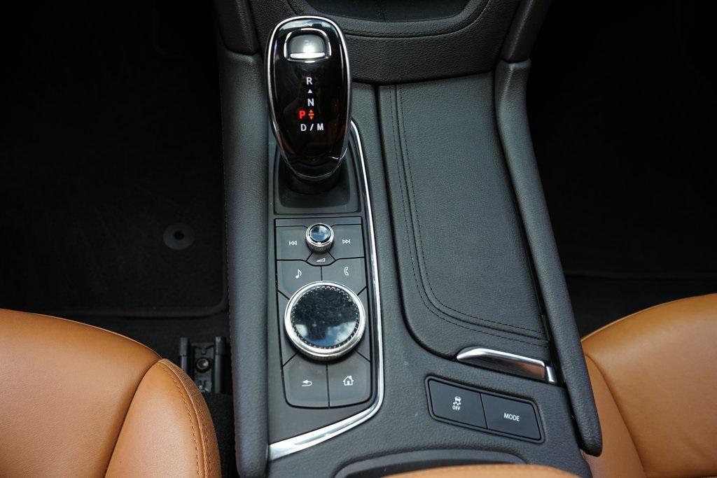used 2020 Cadillac XT5 car, priced at $26,991