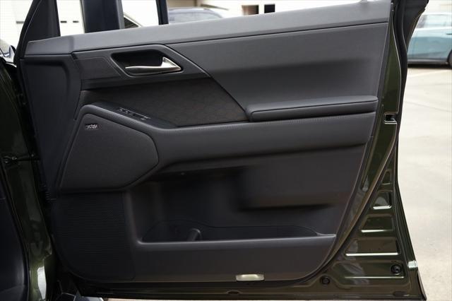 used 2025 Lexus GX 550 car, priced at $94,991