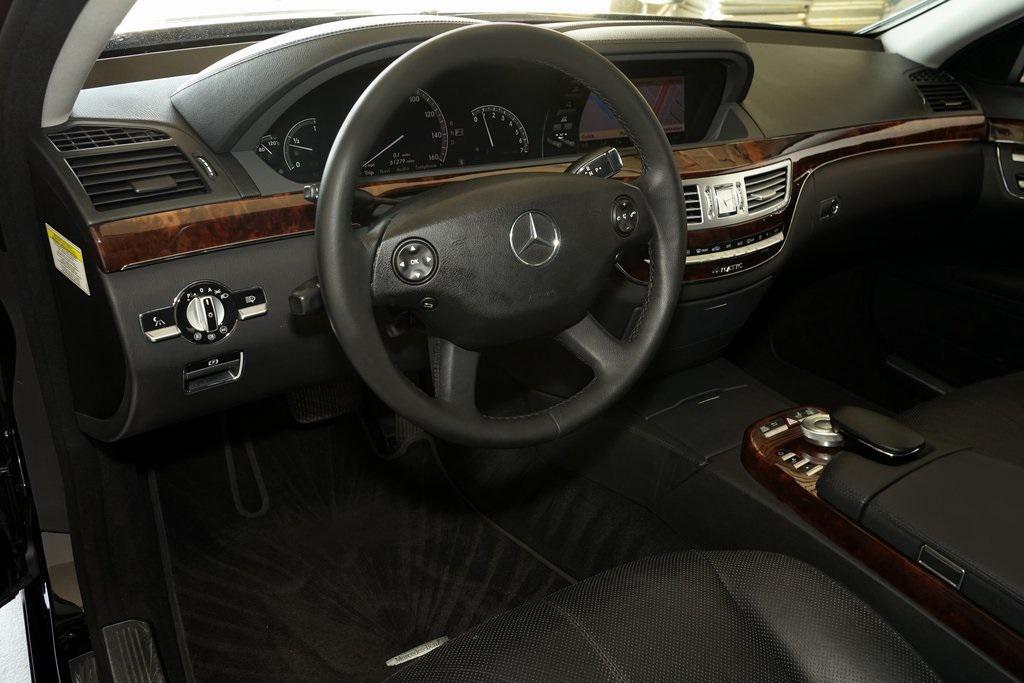 used 2007 Mercedes-Benz S-Class car, priced at $14,991