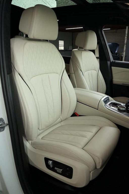used 2022 BMW X7 car, priced at $68,491