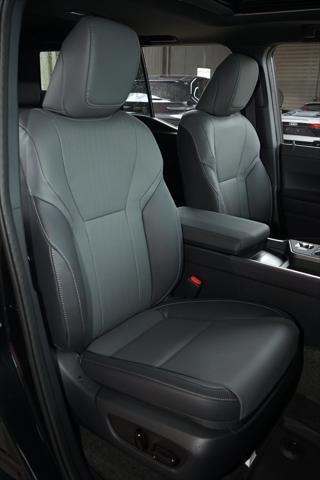 used 2025 Lexus GX 550 car, priced at $84,991