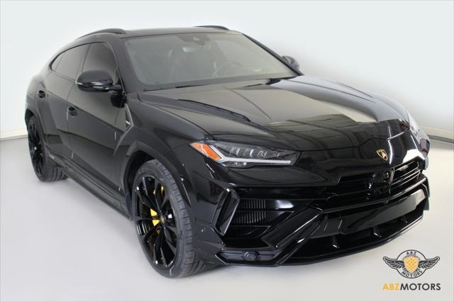 used 2024 Lamborghini Urus car, priced at $289,991