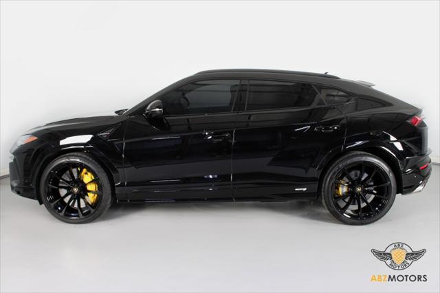 used 2024 Lamborghini Urus car, priced at $289,991