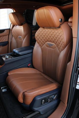 used 2021 Bentley Bentayga car, priced at $124,991