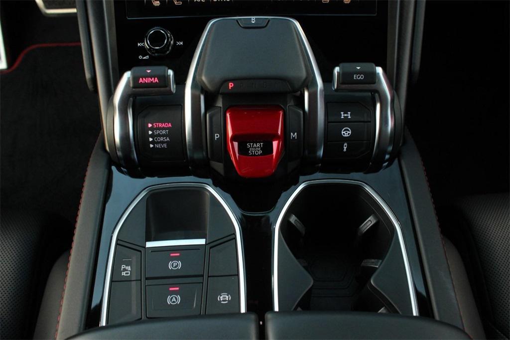 used 2023 Lamborghini Urus car, priced at $235,991