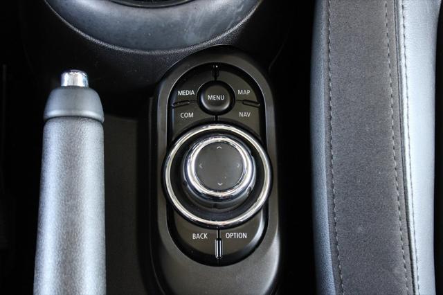 used 2023 MINI Hardtop car, priced at $27,491