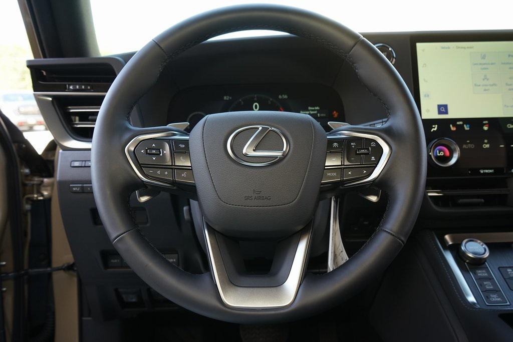 used 2025 Lexus GX 550 car, priced at $99,991