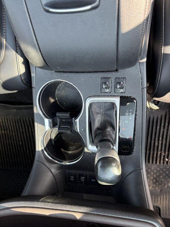 used 2019 Toyota Highlander car, priced at $26,900