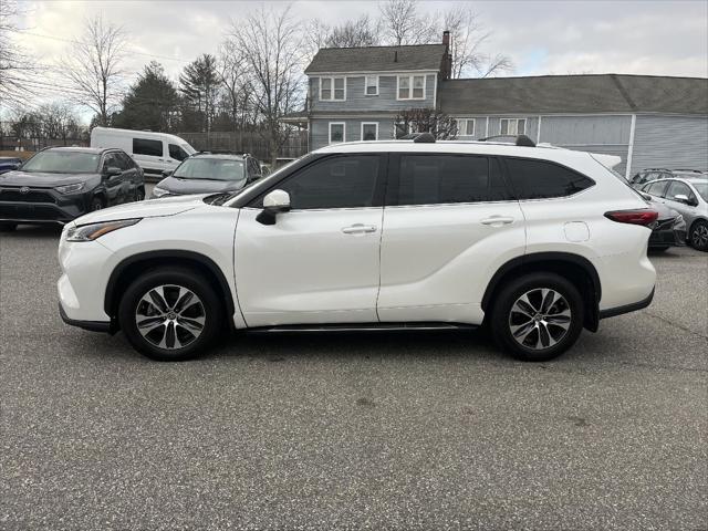 used 2021 Toyota Highlander car, priced at $35,995