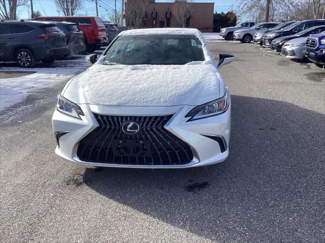 used 2023 Lexus ES 300h car, priced at $39,995