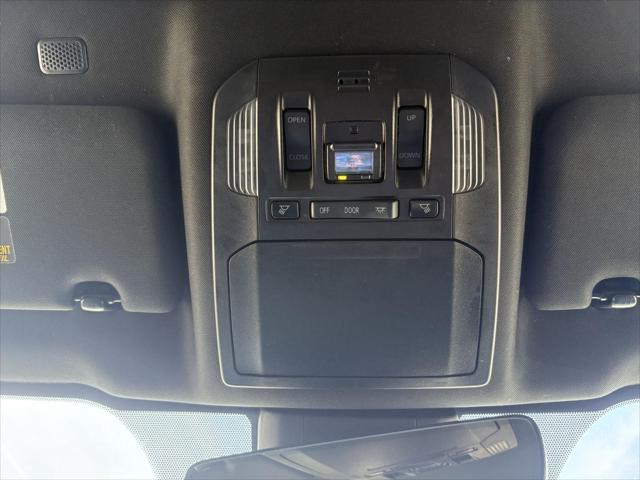 used 2021 Toyota Highlander car, priced at $31,995