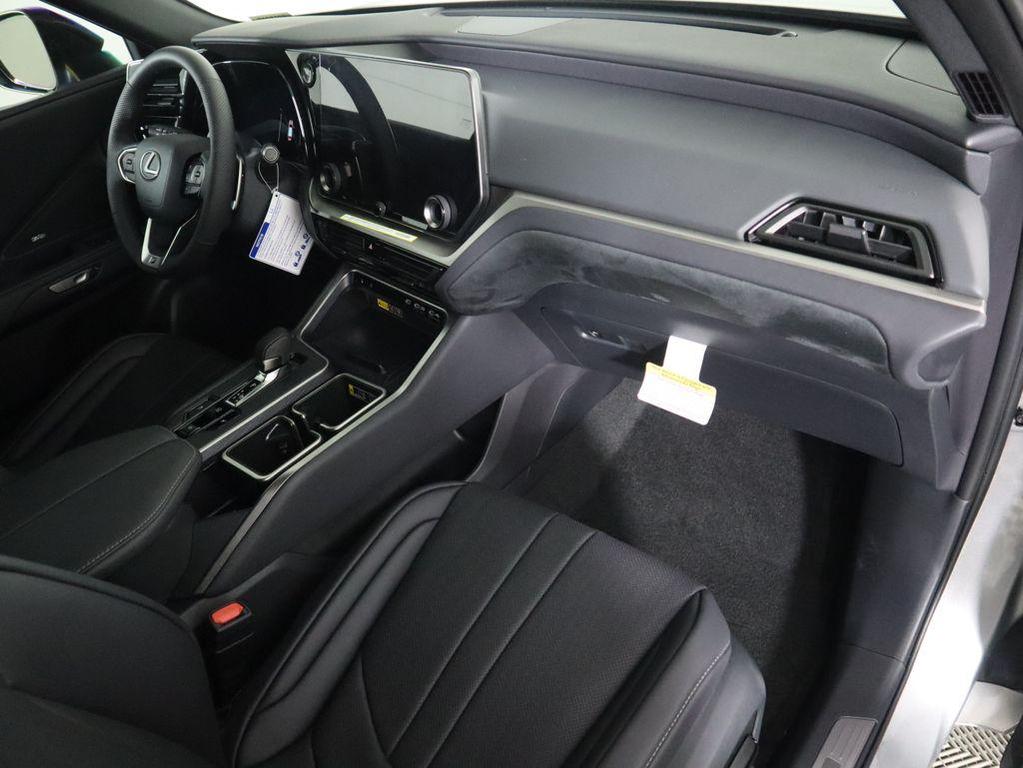 new 2026 Lexus TX 500h car, priced at $75,258