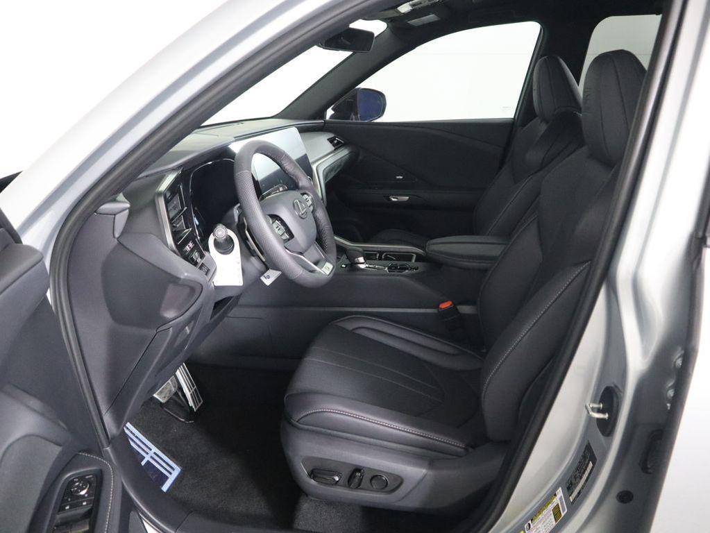 new 2026 Lexus TX 500h car, priced at $75,258