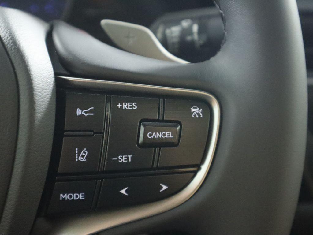 new 2025 Lexus ES 350 car, priced at $45,169