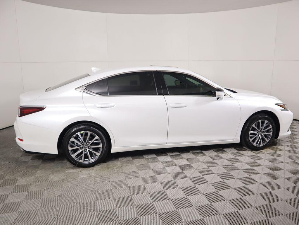 new 2025 Lexus ES 350 car, priced at $45,169