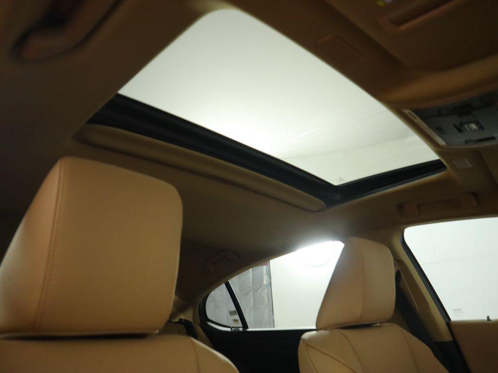 new 2025 Lexus ES 350 car, priced at $45,169