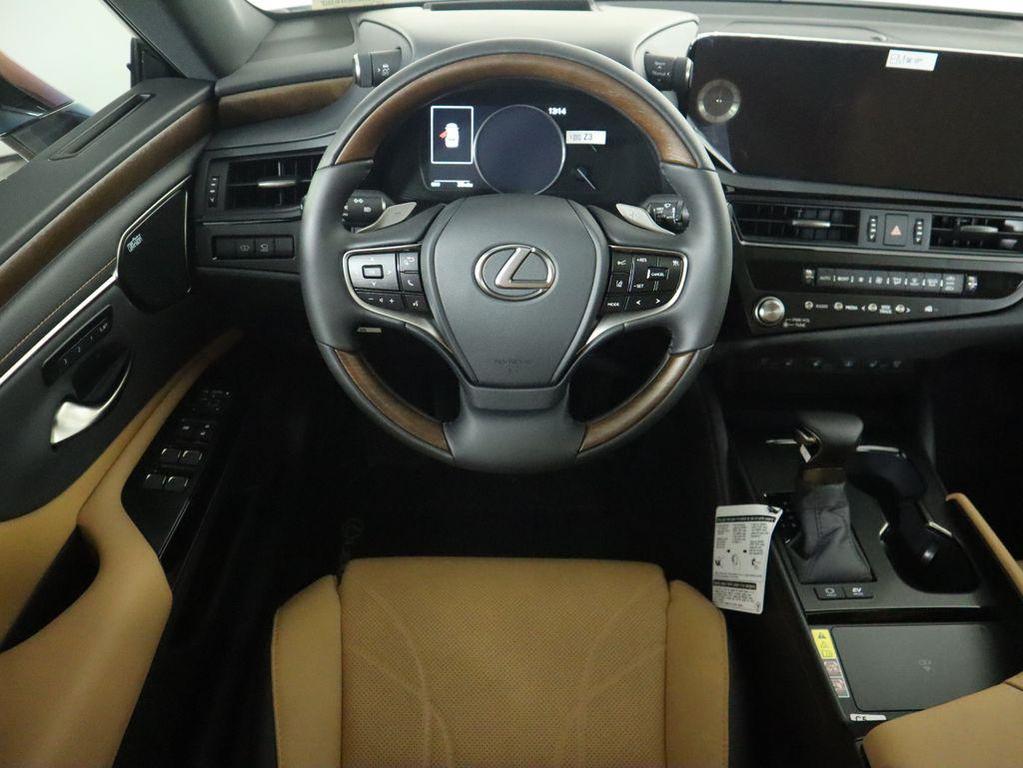 new 2025 Lexus ES 300h car, priced at $56,764