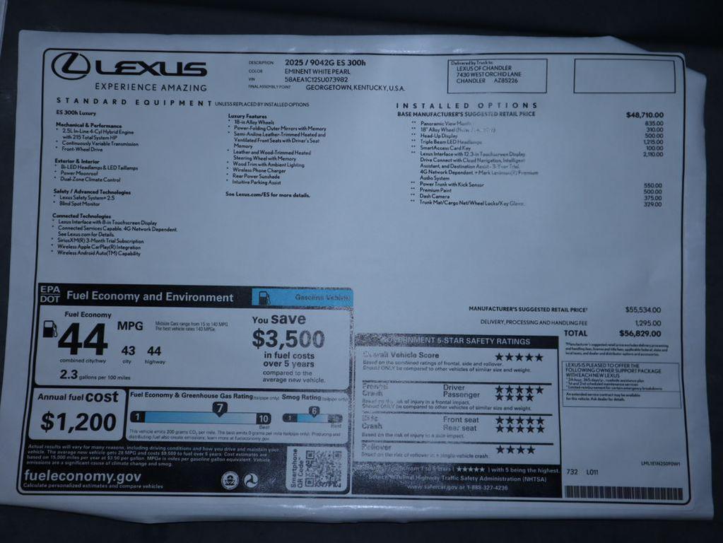 new 2025 Lexus ES 300h car, priced at $56,829