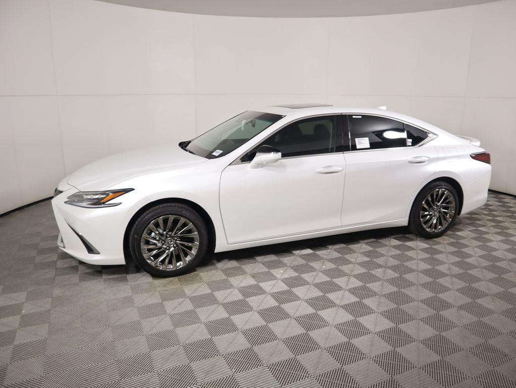 new 2025 Lexus ES 300h car, priced at $56,829