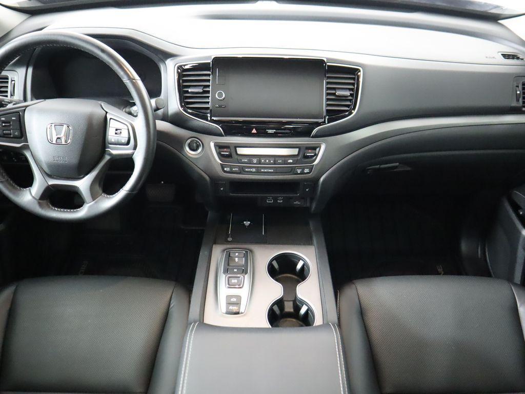 used 2024 Honda Ridgeline car, priced at $31,000