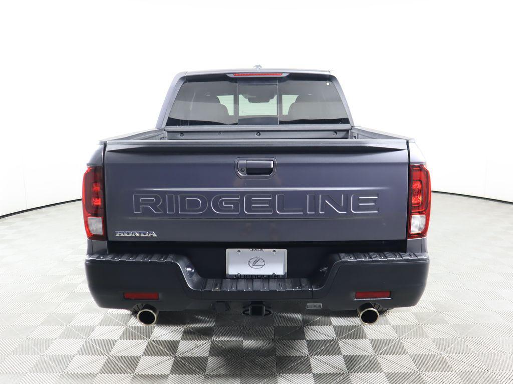 used 2024 Honda Ridgeline car, priced at $31,000