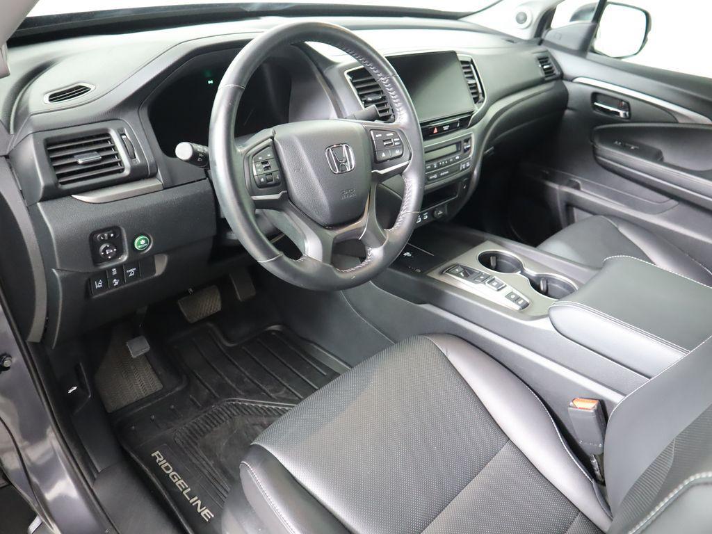 used 2024 Honda Ridgeline car, priced at $31,000